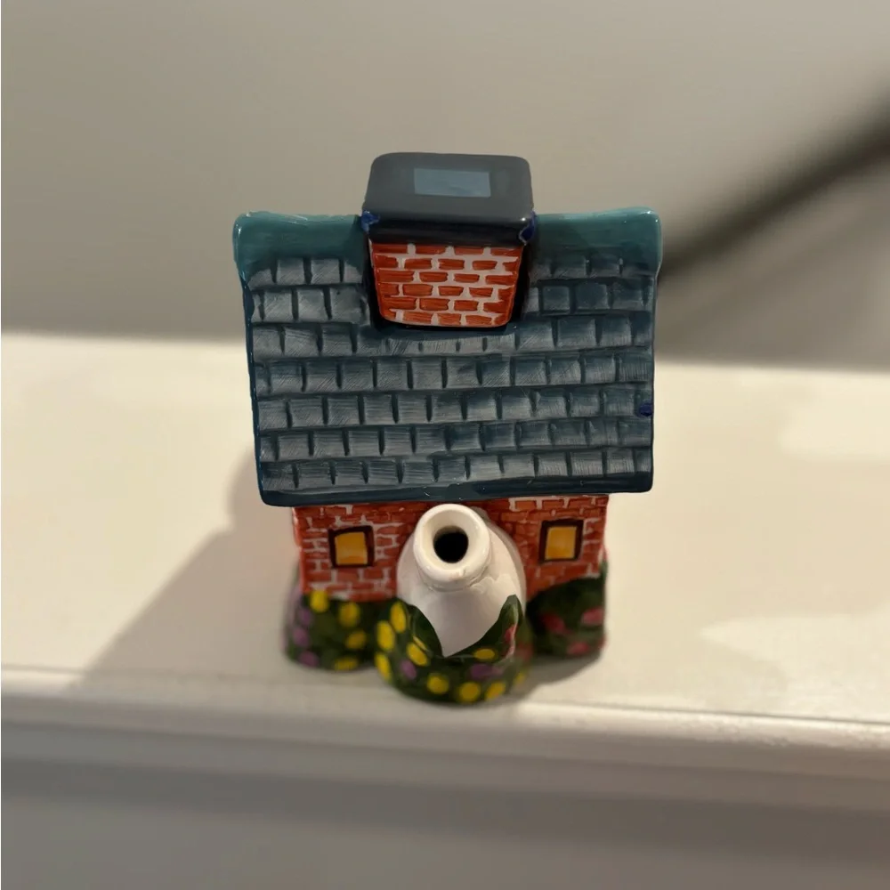 Charming Cottage Teapot Thomas Kinkade - Picture 2 of 7